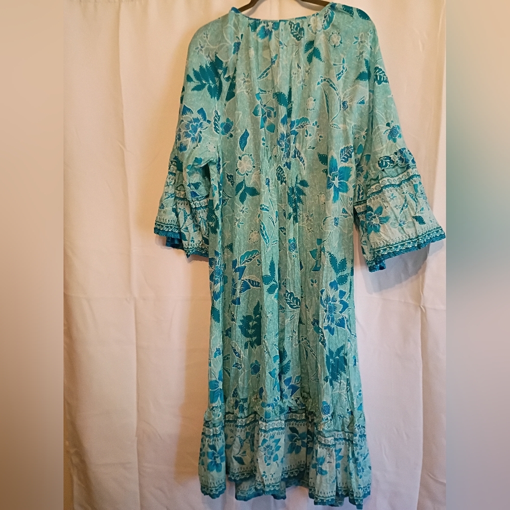 Avenue Size 18 Floral Blue Dress. Cute Ruffle Detail And Tie With Tassel's. - Picture 12 of 12